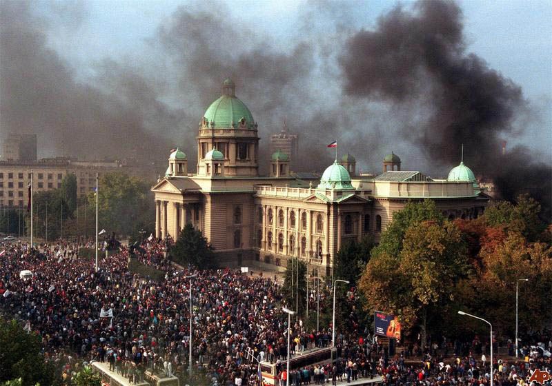 Saradnja VJ i medija